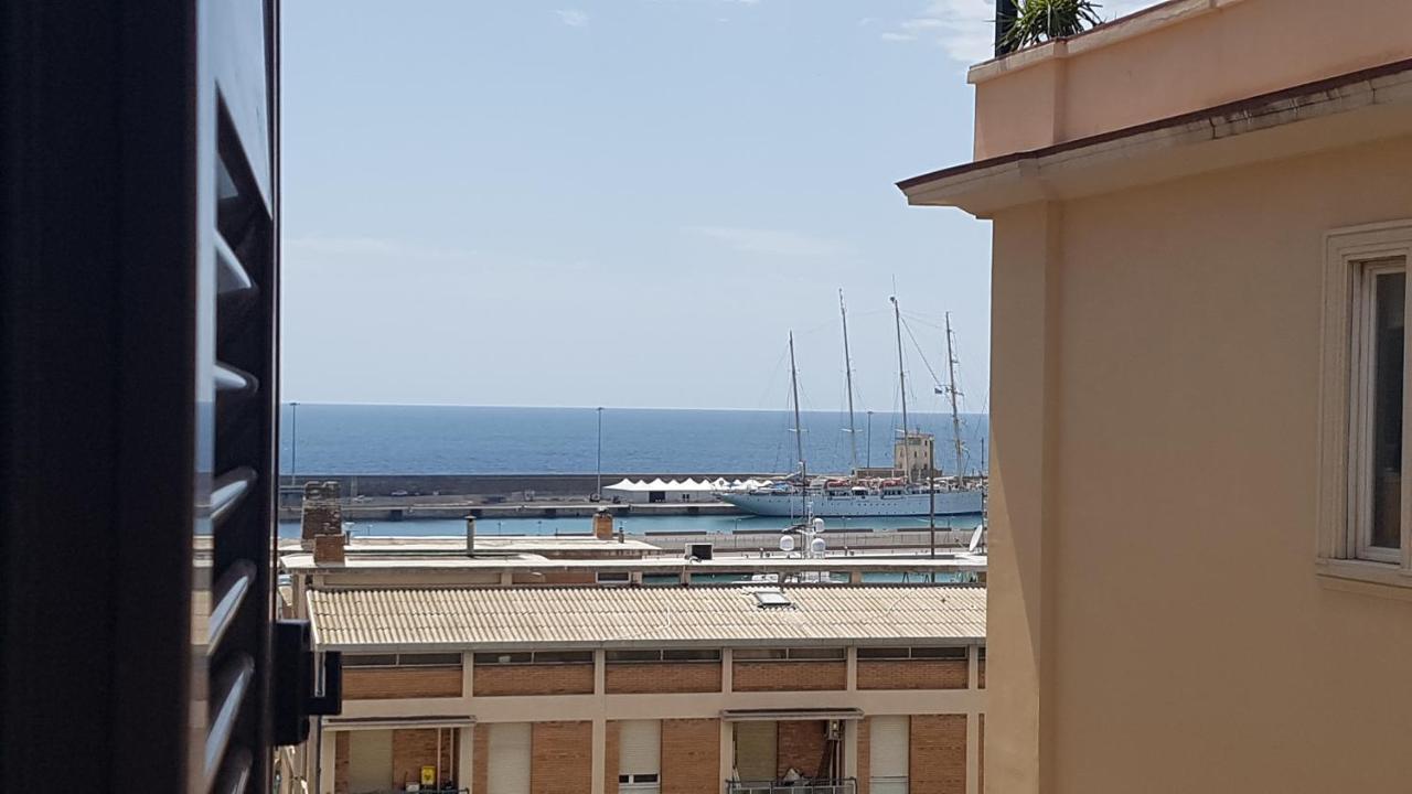 Appartamenti Doria Civitavecchia Luaran gambar